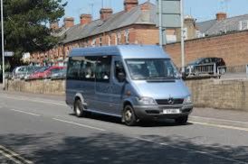 Comment Procéder à la Location Minibus Avec Chauffeur Pour un Mariage