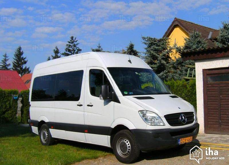 Tout Savoir Sur la Location de Minibus de Luxe Avec Chauffeur